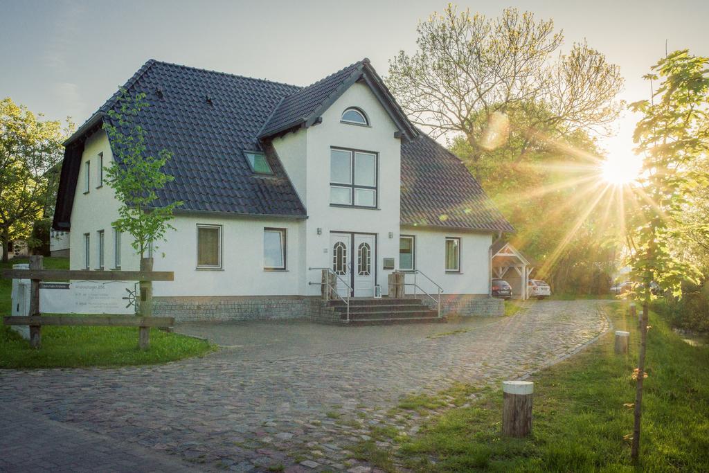 Kojenhaus Lejlighed Krummin Eksteriør billede